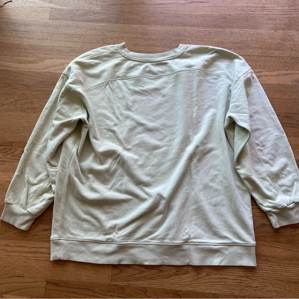 Womens Lululemon Perfectly Oversized Crew size 16